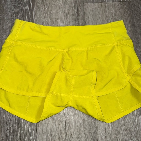 Lululemon Run: Speed Short size 4 - Picture 8 of 12